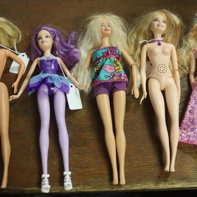 5 Barbie Dolls