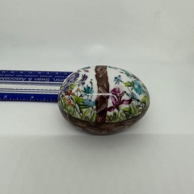 Vtg Hand Painted Egg