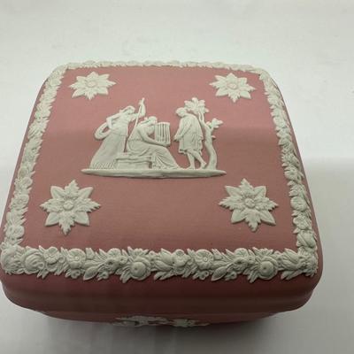 Wedgewood Trinket Box