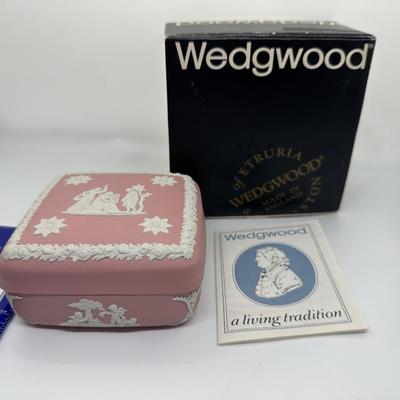 Wedgewood Trinket Box