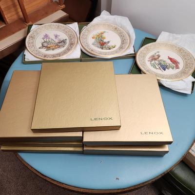 Complete set 12 Lenox Boehm Birds Series