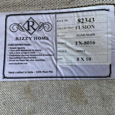 LOT # 473  HAND MADE WOOL PILE RUG RIZZY HOME FUSION COLLECTION