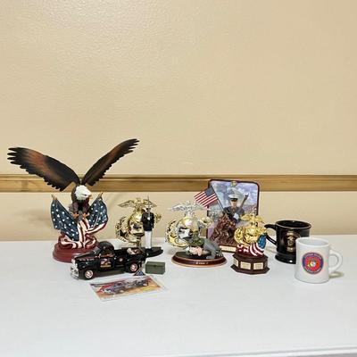 8 Assorted USMC Collectibles