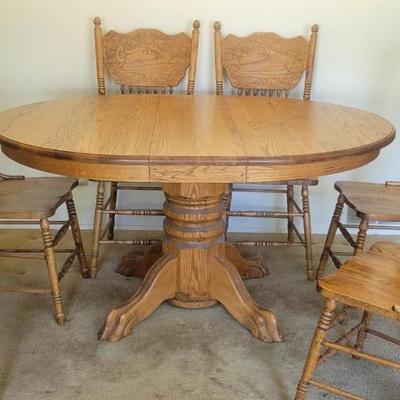 Solid Oak Pedestal Dining Table