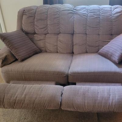 Lane ACTION Love Seat