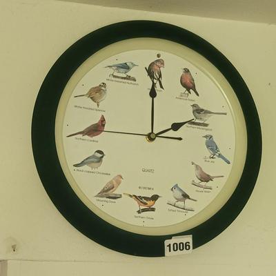 1997 MFA Quartz Clock
