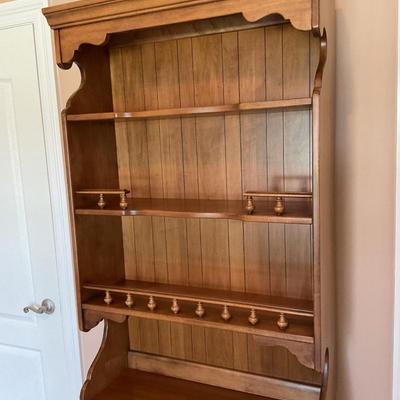 Thomasville American Style Hutch (2 of 2)