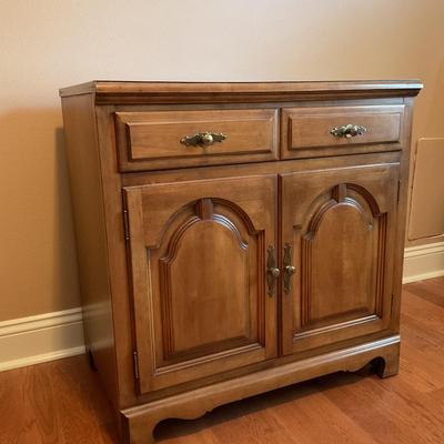 Thomasville Small Cabinet /Dresser