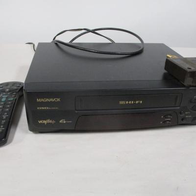 MAGNAVOX VHS Player