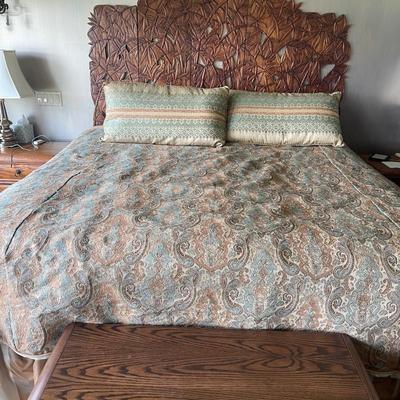 Duvet (king size) with 2 matching shams and bed skirt