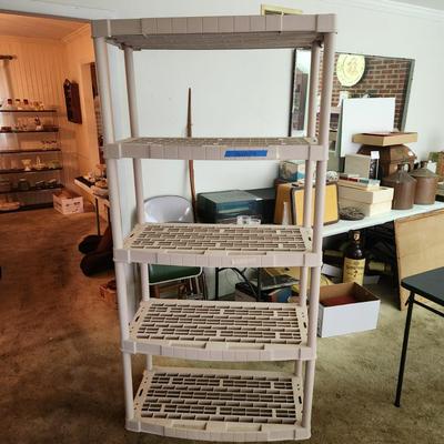 5 shelves Rubbermaid Shelving 36x18x74