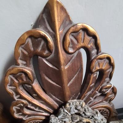 3 Decorative Wooden Pieces