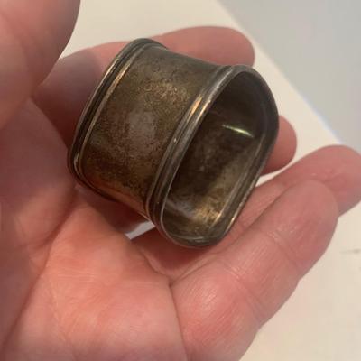 Antique Sterling Thimbles & Napkin Rings (87 grams total)