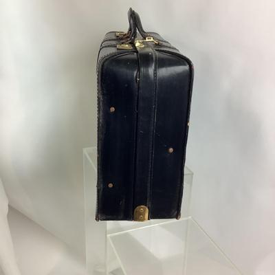 Lot 548 Vintage Black Leather Travel Case ( with combination lock )