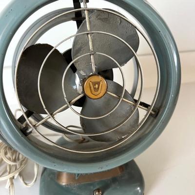 Vintage Mid Century Vornado Model 16C2-1 All Metal 2 Speed Fan