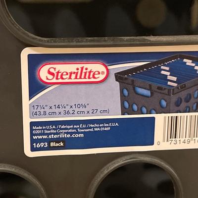 STERILITE ~ (8) Stackable Crates