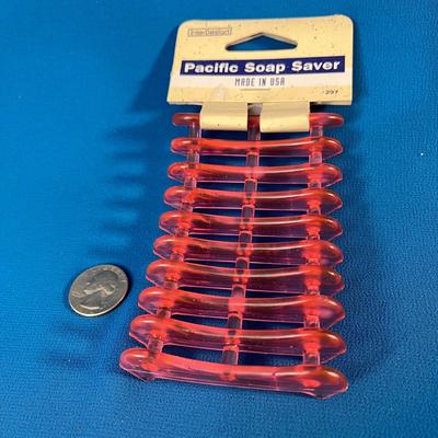 NEW IN PACKAGE SOAP SAVER 4-1/4â€ WIDE