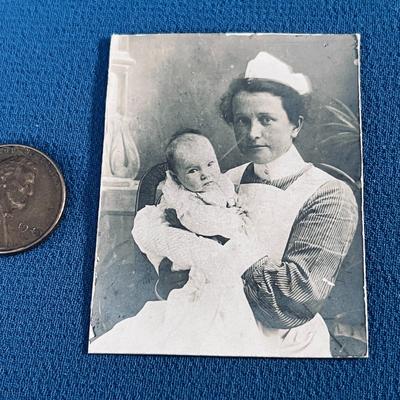 VINTAGE SEPIA TONE NURSE WITH BABY PHOTO 1-1/2â€ X 2â€ 