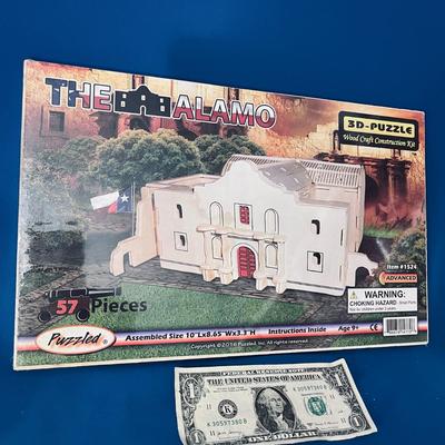 3-D WOOD PUZZLE OF THE ALAMO