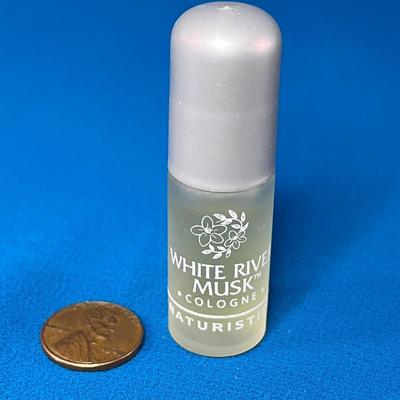 .17 OZ NATURISTICS WHITE RIVER MUSK COLOGNE