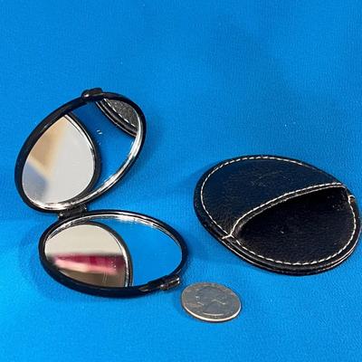 2 PART PURSE MIRROR WITH CASE 1 SIDE MAGNIFIED