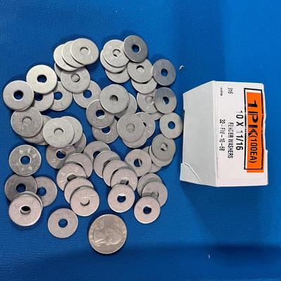 10 X 11/16 FENDER WASHERS BOX HALF FULL