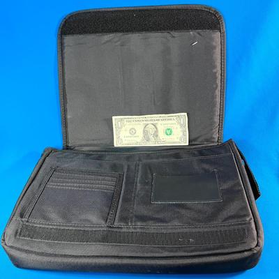 LIKE NEW NYLON LAPTOP BAG