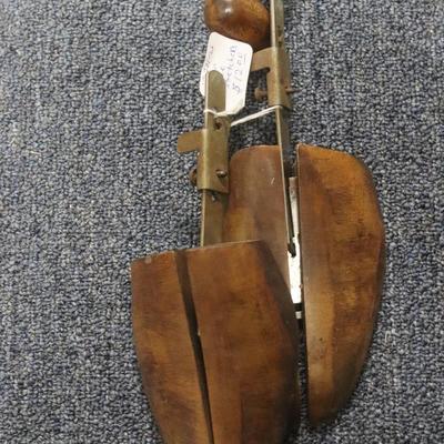 Shoe Stretchers