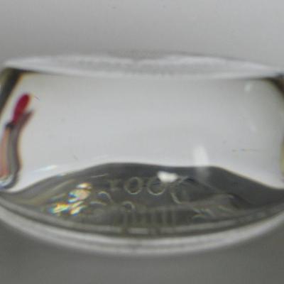 Old 2001 Bush/Cheney Inauguration of the President and Vice President Glass Paperweight