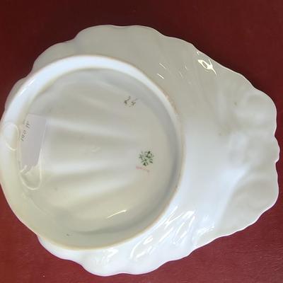 German Shell Bowl - 9 x 10 inches