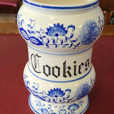 Cookie Jar by Blue Onions - about 8 inches tall