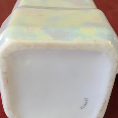 German Flour and Cinnamon containers - 6 1/2 inches tall and 3 inches tall