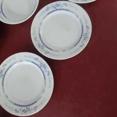 9 Pieces of International Bone China