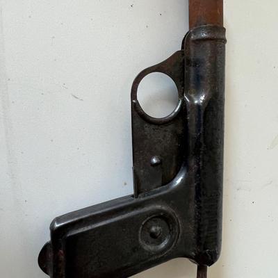 Early Vintage 1928 Daisy No.71 Metal Water Pistol Squirt Gun Toy