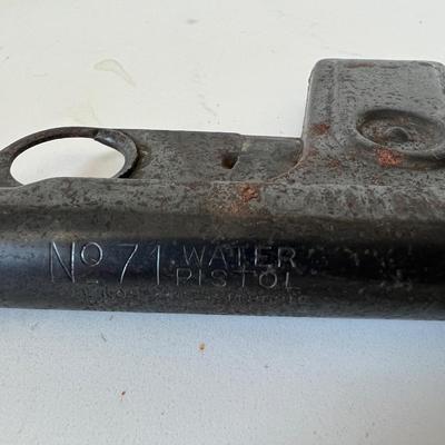 Early Vintage 1928 Daisy No.71 Metal Water Pistol Squirt Gun Toy