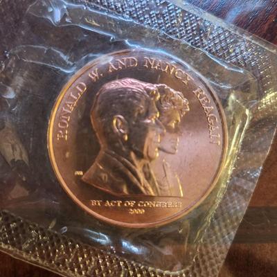 Ronald W. And Nancy Reagan Coin