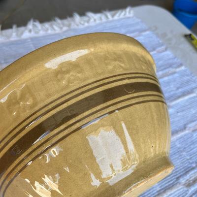 Yellowware Vintage Mixing Bowl