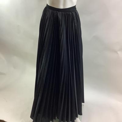 Lot 578 Vintage Ivan Grundahl, LineaS, Evening Wear