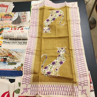 Vintage Kitchen Linen 1960 70 80's Calendar Towels Napkins Vera