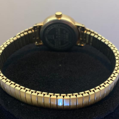 Ladies Timex Indiglo Watch -Lot J201