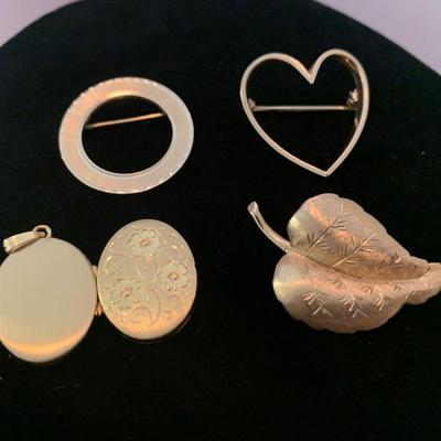 14k Gold Pin / Locket Lot -Lot J1004 - 14 grams total