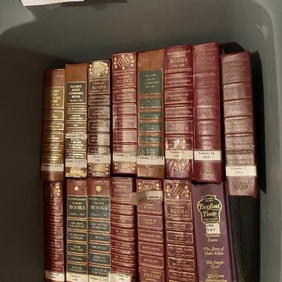 Tote of Readers Digest Books