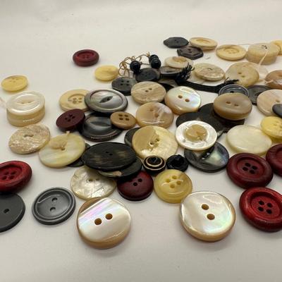Vintage Buttons Lot