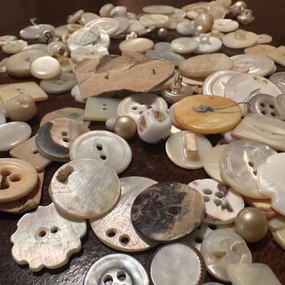 Vintage Buttons Lot