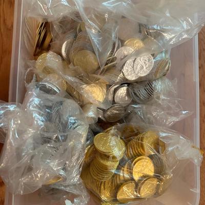 Mardi Gras Doubloons Lot (10+lbs)