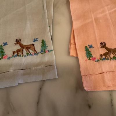 Vintage Hand Embroidered Tea Towels (7)