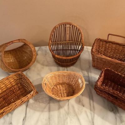 Lot of Wicker Baskets