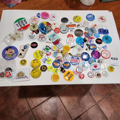 Lot of Pinbacks Pin Maryland Kentucky Baltimore Batman & Robin Political