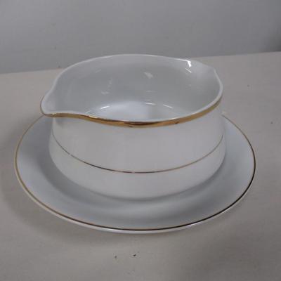 Gold & White Centurion Collection China