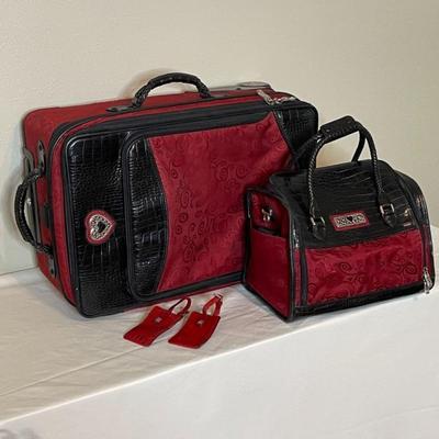 BRIGHTON 2 Piece Travel Set: Train Case and Rolling Luggage